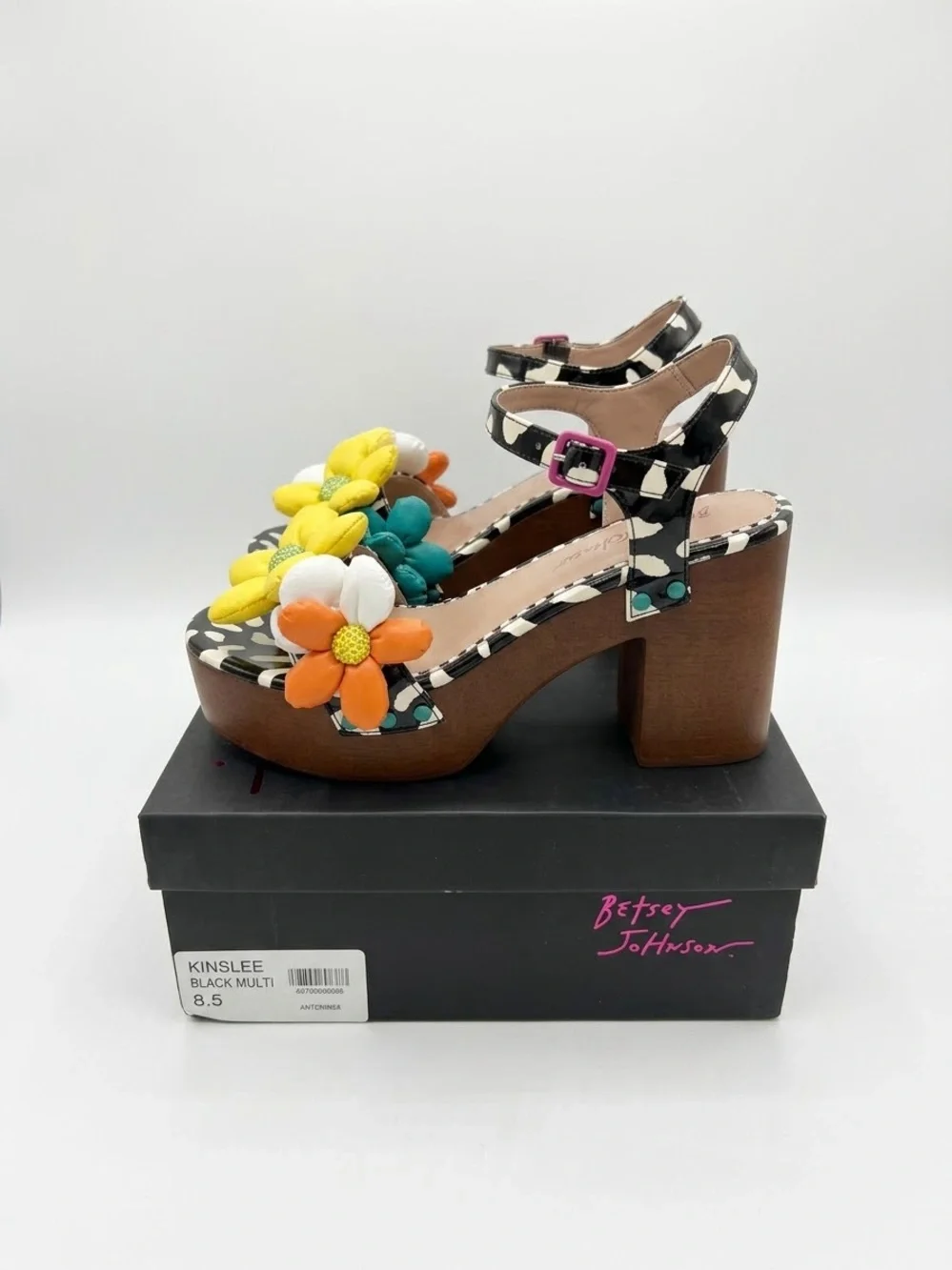 BETSEY JOHNSON KINSLEE BLACK MULTI Colorful floral Women's Size 8.5
